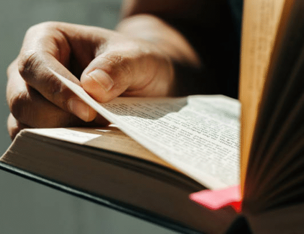 Homilética y Pedagogía<Br>Martes 8:10 pm<Br>Ps. Abraham Gonzales
